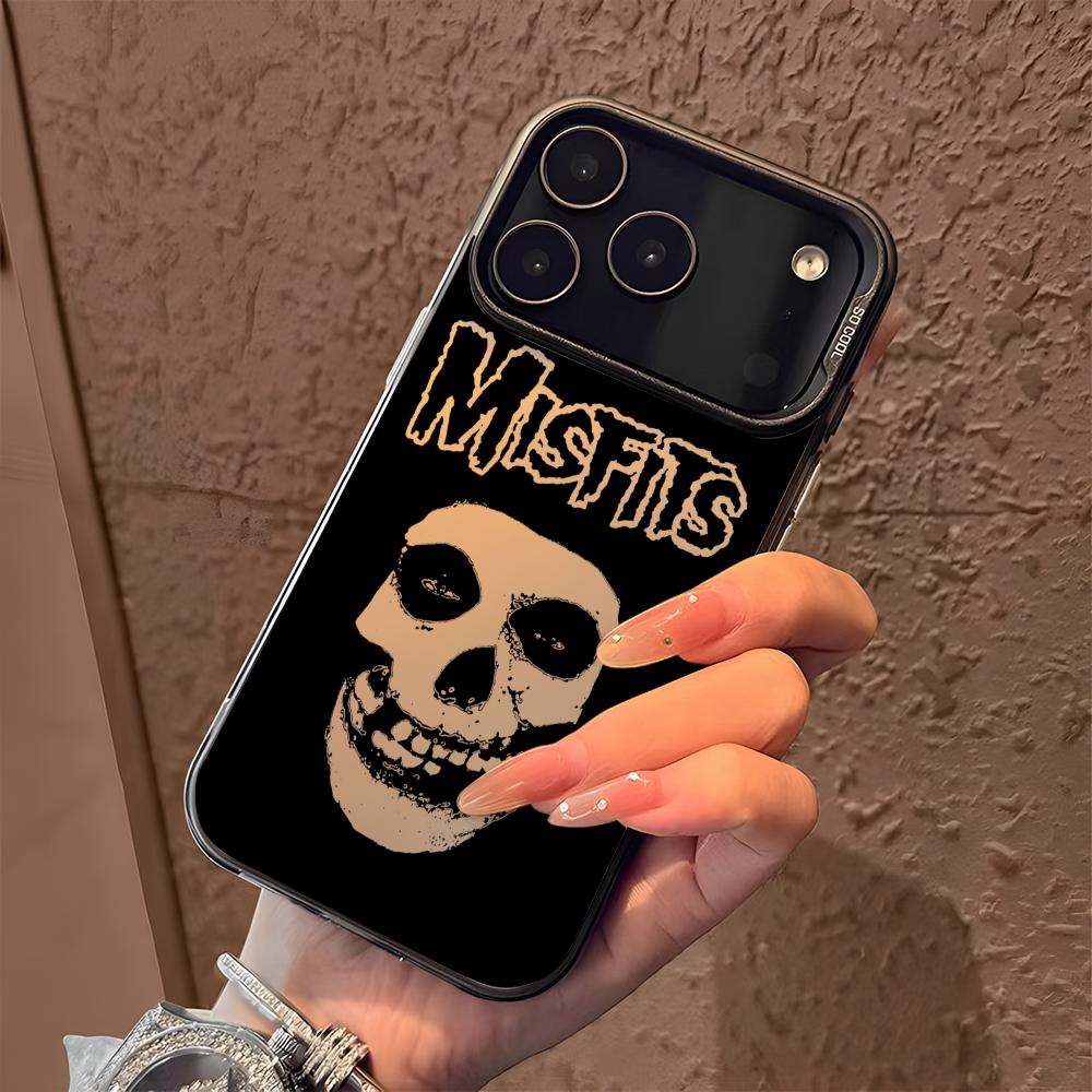Misfits Phone Case For IPhone  - đánh giá và giá Apple Iphone 15 Pro Max